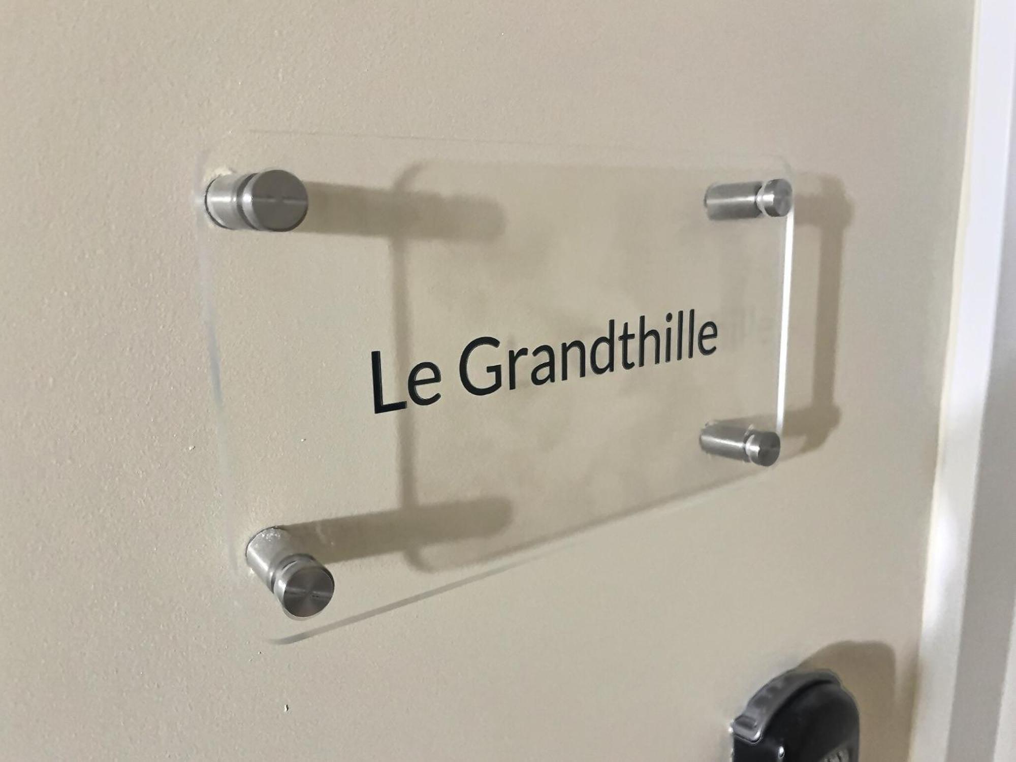 Апартаменты Le Grandthille Шалон-ан-Шампань Экстерьер фото